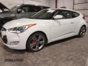 ✅ 2013 Hyundai Veloster w/Black Int • VIN: KMHTC6AD1DU109361 • Lot: 41101157. Wystawiony na IAAI z przebiegiem 119 386 mil. Bezpłatny archiwum sprzedaży aukcyjnych z USA i szczegółowy raport historii pojazdu na DreamBid. Zdjęcie 2.