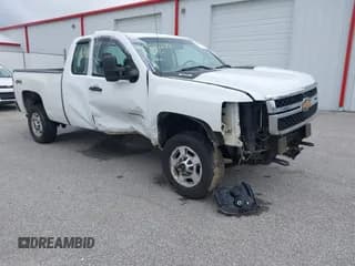 ✅ 2011 Chevrolet Silverado 2500HD Work Truck • VIN: 1GC2KVCG4BZ247108 • Lot: 42521827. Wystawiony na IAAI z przebiegiem 283 100 mil. Bezpłatny archiwum sprzedaży aukcyjnych z USA i szczegółowy raport historii pojazdu na DreamBid. Zdjęcie 1.
