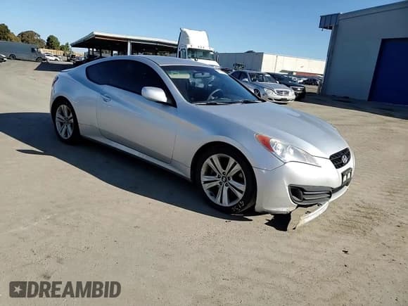 ✅ 2010 Hyundai Genesis Coupe • VIN: KMHHT6KD7AU025173 • Lot: 51611415. Wystawiony na Copart z przebiegiem 144 007 mil. Bezpłatny archiwum sprzedaży aukcyjnych z USA i szczegółowy raport historii pojazdu na DreamBid. Zdjęcie 11.