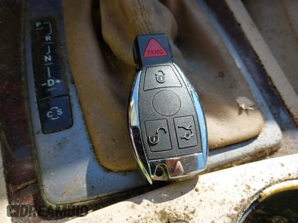 ✅ 2008 Mercedes-Benz C 300 Sport • VIN: WDDGF54X48F125731 • Lot: 43911962. Wystawiony na IAAI z przebiegiem 193 961 mil. Bezpłatny archiwum sprzedaży aukcyjnych z USA i szczegółowy raport historii pojazdu na DreamBid. Zdjęcie 11.