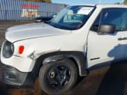 ✅ 2017 Jeep Renegade Sport • VIN: ZACCJAAB5HPE67162 • Lot: 43615769. Wystawiony na IAAI z przebiegiem 115 154 mil. Bezpłatny archiwum sprzedaży aukcyjnych z USA i szczegółowy raport historii pojazdu na DreamBid. Zdjęcie 6.