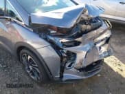 ✅ 2023 Chevrolet Bolt EV 2LT • VIN: 1G1FX6S06P4151216 • Lot: 40927615. Wystawiony na IAAI z przebiegiem 10 859 mil. Bezpłatny archiwum sprzedaży aukcyjnych z USA i szczegółowy raport historii pojazdu na DreamBid. Zdjęcie 19.