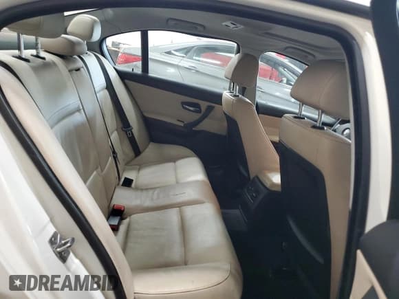 ✅ 2010 BMW 3 Series 328i • VIN: WBAPH7G56ANM49914 • Lot: 80679605. Wystawiony na Copart z przebiegiem 99 064 mil. Bezpłatny archiwum sprzedaży aukcyjnych z USA i szczegółowy raport historii pojazdu na DreamBid. Zdjęcie 10.