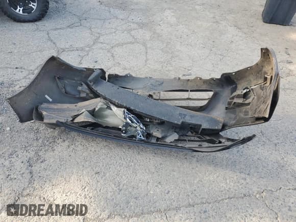 ✅ 2015 Nissan Versa SV • VIN: 3N1CN7AP9FL835550 • Lot: 63333935. Wystawiony na Copart z przebiegiem 179 573 mil. Bezpłatny archiwum sprzedaży aukcyjnych z USA i szczegółowy raport historii pojazdu na DreamBid. Zdjęcie 12.