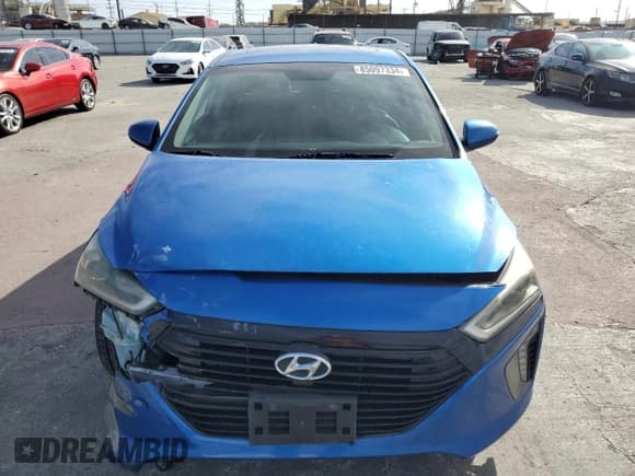 ✅ 2017 Hyundai Ioniq Limited • VIN: KMHC85LC7HU021081 • Lot: 85097334. Wystawiony na Copart z przebiegiem 152 155 mil. Bezpłatny archiwum sprzedaży aukcyjnych z USA i szczegółowy raport historii pojazdu na DreamBid. Zdjęcie 5.