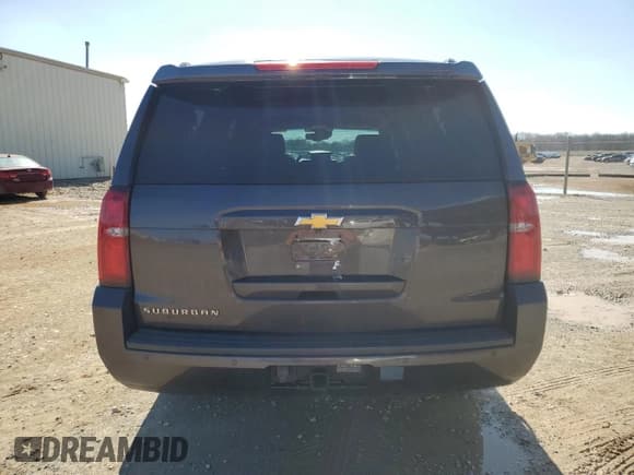 ✅ 2015 Chevrolet Suburban LT • VIN: 1GNSCJKC2FR567206 • Lot: 44013754. Wystawiony na Copart z przebiegiem 190 371 mil. Bezpłatny archiwum sprzedaży aukcyjnych z USA i szczegółowy raport historii pojazdu na DreamBid. Zdjęcie 6.