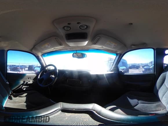 ✅ 2004 Chevrolet Silverado 2500HD LS • VIN: 1GCHC23U14F163344 • Лот: 41687719. Опубликован ранее на IAAI с пробегом Не указан. Бесплатный доступ к архиву аукционных продаж из США и подробный отчёт об истории автомобиля на DreamBid. Изображение 16.