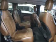 ✅ 2017 Chrysler Pacifica Limited • VIN: 2C4RC1GG2HR764196 • Лот: 82590595. Опубликован ранее на Copart с пробегом 79 371 миль. Бесплатный доступ к архиву аукционных продаж из США и подробный отчёт об истории автомобиля на DreamBid. Изображение 11.