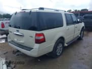 ✅ 2008 Ford Expedition Max Limited • VIN: 1FMFK19558LA12319 • Lot: 42688322. Wystawiony na IAAI z przebiegiem Nie podano. Bezpłatny archiwum sprzedaży aukcyjnych z USA i szczegółowy raport historii pojazdu na DreamBid. Zdjęcie 4.