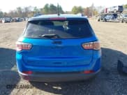 ✅ 2019 Jeep Compass Altitude • VIN: 3C4NJDBB2KT713724 • Lot: 43698511. Listed on IAAI with 94,489 mi. Free auction sales archive from the USA and detailed vehicle history report at DreamBid. Image 16.