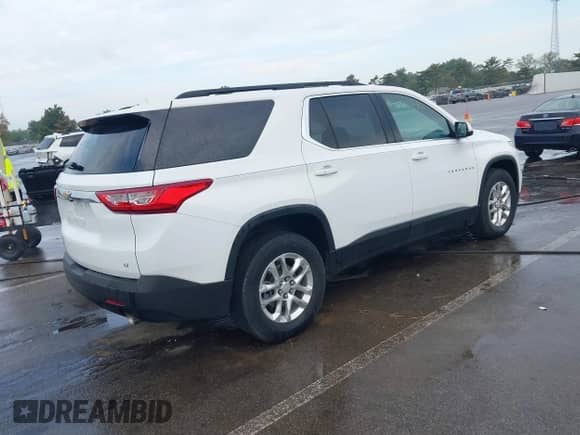 2021 Chevrolet Traverse LT Cloth с VIN 1GNERGKW4MJ253903, выставлен на аукционе IAAI как лот 43240542 с пробегом 33 995 миль миль и . История ставок и продаж доступна на DreamBid. Изображение 4.