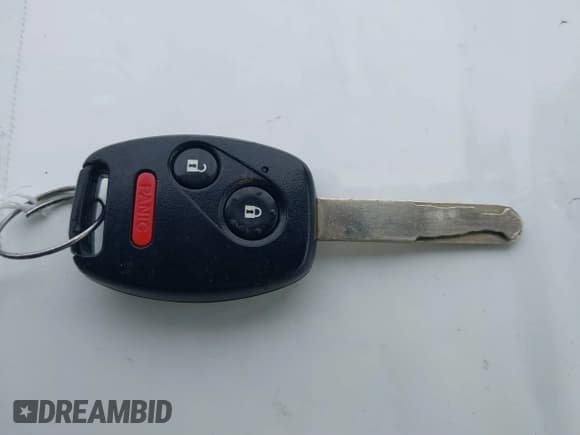 ✅ 2013 Honda Fit Sport • VIN: JHMGE8H59DC042068 • Lot: 41803884. Listed on IAAI with 128,223 mi. Free auction sales archive from the USA and detailed vehicle history report at DreamBid. Image 11.