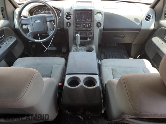 ✅ 2005 Ford F-150 XLT • VIN: 1FTPX04565KB47757 • Лот: 62516205. Опубликован ранее на Copart с пробегом 191 552 миль. Бесплатный доступ к архиву аукционных продаж из США и подробный отчёт об истории автомобиля на DreamBid. Изображение 8.