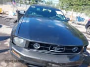 ✅ 2007 Ford Mustang Deluxe • VIN: 1ZVFT84N675242579 • Lot: 43092842. Wystawiony na IAAI z przebiegiem 143 211 mil. Bezpłatny archiwum sprzedaży aukcyjnych z USA i szczegółowy raport historii pojazdu na DreamBid. Zdjęcie 12.