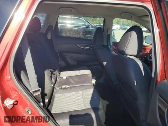 ✅ 2018 Nissan Rogue SV • VIN: 5N1AT2MT7JC833026 • Lot: 92324245. Wystawiony na Copart z przebiegiem 107 943 mil. Bezpłatny archiwum sprzedaży aukcyjnych z USA i szczegółowy raport historii pojazdu na DreamBid. Zdjęcie 11.