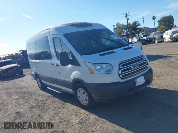 ✅ 2016 Ford Transit XL • VIN: 1FBAX2CG5GKA32594 • Lot: 42674060. Wystawiony na IAAI z przebiegiem Nie podano. Bezpłatny archiwum sprzedaży aukcyjnych z USA i szczegółowy raport historii pojazdu na DreamBid. Zdjęcie 1.