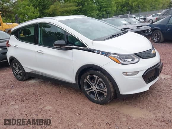 ✅ 2020 Chevrolet Bolt EV Premier • VIN: 1G1FZ6S06L4115594 • Lot: 42368709. Listed on IAAI with 33,105 mi. Free auction sales archive from the USA and detailed vehicle history report at DreamBid. Image 1.