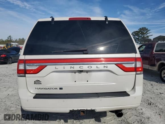 ✅ 2017 Lincoln Navigator Reserve • VIN: 5LMJJ3KT3HEL02268 • Lot: 45480065. Listed on Copart with 138,078 mi. Free auction sales archive from the USA and detailed vehicle history report at DreamBid. Image 6.