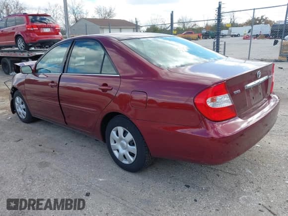 ✅ 2004 Toyota Camry LE • VIN: 4T1BE32K54U309354 • Лот: 43549175. Опубликован ранее на IAAI с пробегом 127 872 миль. Бесплатный доступ к архиву аукционных продаж из США и подробный отчёт об истории автомобиля на DreamBid. Изображение 3.