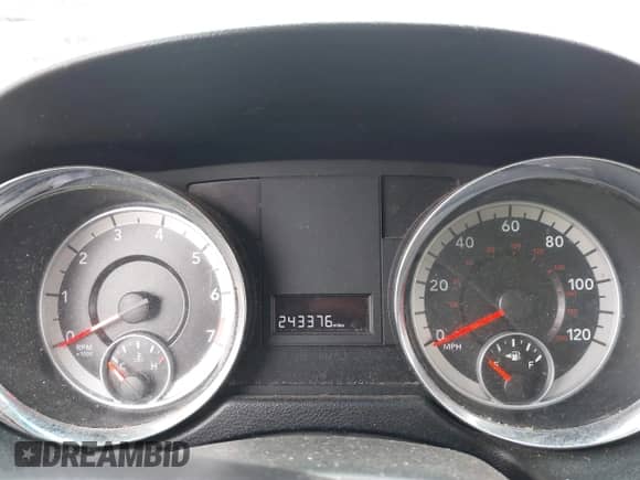 2012 Dodge Grand Caravan SXT z VIN 2C4RDGCG1CR197431, wystawiony jako IAAI lot #43273747 z przebiegiem 243 376 mil mil oraz . Historia ofert i sprzedaży dostępna na DreamBid. Obrazek 7.