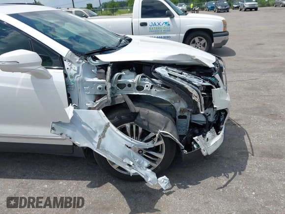 ✅ 2020 Cadillac XT5 Sport AWD • VIN: 1GYKNGRS4LZ192699 • Lot: 42514471. Listed on IAAI with 69,427 mi. Free auction sales archive from the USA and detailed vehicle history report at DreamBid. Image 17.