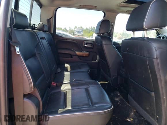 2018 Chevrolet Silverado 3500HD High Country с VIN 1GC4K1EY5JF153746, выставлен на аукционе Copart как лот 60980865 с пробегом Не указан миль и Списание • Salvage title. История ставок и продаж доступна на DreamBid. Изображение 10.