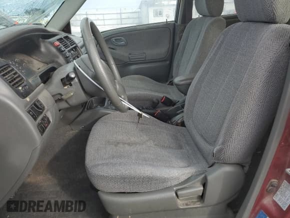 ✅ 1999 Suzuki Grand Vitara JLX • VIN: JS3TD62V6X4108950 • Лот: 46468705. Опубликован ранее на Copart с пробегом 215 541 миль. Бесплатный доступ к архиву аукционных продаж из США и подробный отчёт об истории автомобиля на DreamBid. Изображение 7.