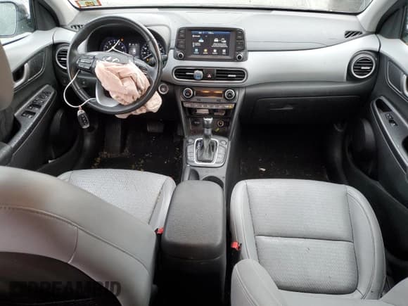 ✅ 2018 Hyundai Kona Limited • VIN: KM8K3CA59JU141165 • Lot: 45718944. Listed on Copart with 39,290 mi. Free auction sales archive from the USA and detailed vehicle history report at DreamBid. Image 8.