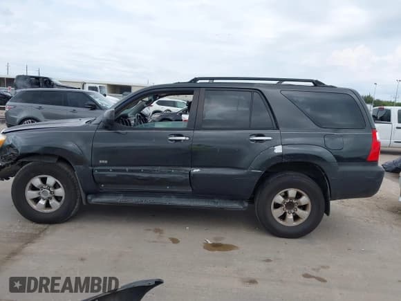 ✅ 2006 Toyota 4Runner SR5 • VIN: JTEZU14R560076442 • Lot: 43029375. Wystawiony na IAAI z przebiegiem 187 926 mil. Bezpłatny archiwum sprzedaży aukcyjnych z USA i szczegółowy raport historii pojazdu na DreamBid. Zdjęcie 15.