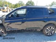 ✅ 2024 Volkswagen Tiguan S • VIN: 3VVRB7AX9RM113348 • Лот: 43115150. Опубликован ранее на IAAI с пробегом 9 065 миль. Бесплатный доступ к архиву аукционных продаж из США и подробный отчёт об истории автомобиля на DreamBid. Изображение 15.