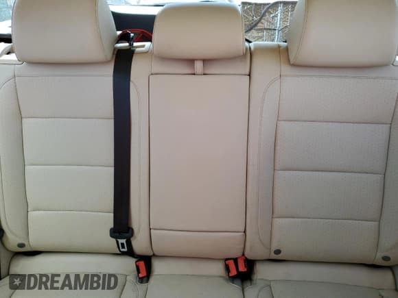 ✅ 2011 Volkswagen Jetta TDI • VIN: 3VWPL7AJ6BM667402 • Lot: 80212085. Wystawiony na Copart z przebiegiem 116 922 mil. Bezpłatny archiwum sprzedaży aukcyjnych z USA i szczegółowy raport historii pojazdu na DreamBid. Zdjęcie 10.