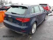 ✅ 2017 Audi A3 e-tron Sportback Premium Plus • VIN: WAUTPBFFXHA035549 • Lot: 41547798. Wystawiony na IAAI z przebiegiem 65 808 mil. Bezpłatny archiwum sprzedaży aukcyjnych z USA i szczegółowy raport historii pojazdu na DreamBid. Zdjęcie 4.