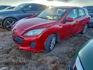 ✅ 2013 Mazda 3 i Touring • VIN: JM1BL1L75D1840421 • Лот: 91904555. Опубликован ранее на Copart с пробегом 15 064 миль. Бесплатный доступ к архиву аукционных продаж из США и подробный отчёт об истории автомобиля на DreamBid. Изображение 1.