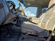 ✅ 2009 Ford F-250 XL • VIN: 1FTSW21R49EA82542 • Лот: 93883565. Опубликован ранее на Copart с пробегом 236 889 миль. Бесплатный доступ к архиву аукционных продаж из США и подробный отчёт об истории автомобиля на DreamBid. Изображение 7.