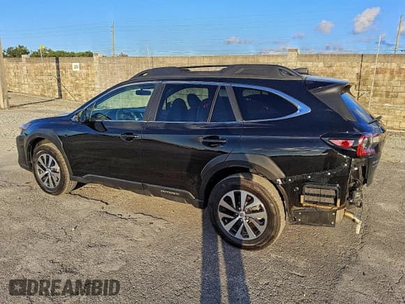 ✅ 2023 Subaru Outback Premium • VIN: 4S4BTADCXP3222494 • Lot: 93866495. Listed on Copart with 14,407 mi. Free auction sales archive from the USA and detailed vehicle history report at DreamBid. Image 2.