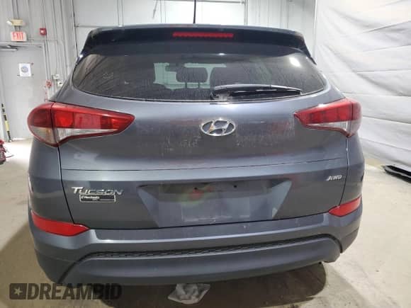 2018 Hyundai Tucson SE z VIN KM8J2CA42JU647815, wystawiony jako Copart lot #69262955 z przebiegiem 72 662 mil mil oraz Szkoda całkowita • Salvage title. Historia ofert i sprzedaży dostępna na DreamBid. Obrazek 6.