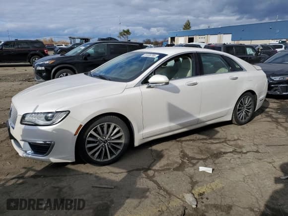 ✅ 2020 Lincoln MKZ Standard • VIN: 3LN6L5B92LR620214 • Lot: 91335785. Listed on Copart with 70,866 mi. Free auction sales archive from the USA and detailed vehicle history report at DreamBid. Image 1.