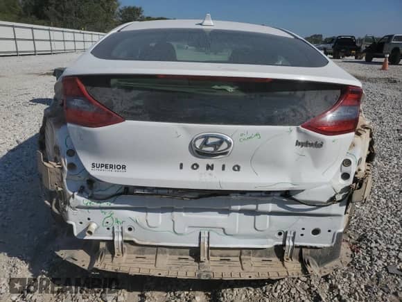 2018 Hyundai Ioniq SEL с VIN KMHC75LC8JU077507, выставлен на аукционе Copart как лот 72472544 с пробегом 119 773 миль миль и Списание • Salvage title. История ставок и продаж доступна на DreamBid. Изображение 6.