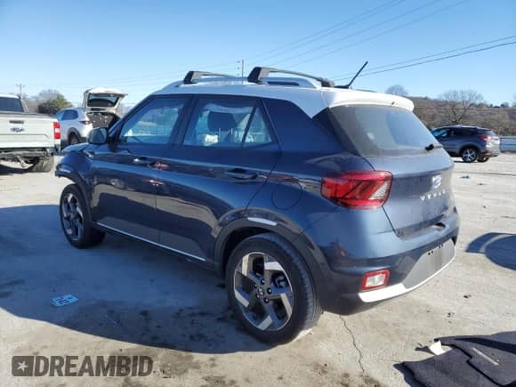 ✅ 2023 Hyundai Venue SEL • VIN: KMHRC8A33PU220527 • Лот: 83987914. Размещён на Copart с пробегом 14 461 миль миль. Получите бесплатный доступ к архиву аукционных продаж из США и посмотрите подробный отчёт об истории автомобиля на DreamBid. Изображение 2.