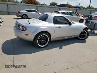 ✅ 2008 Mazda MX-5 Miata Grand Touring • VIN: JM1NC26F580155871 • Lot: 81395455. Wystawiony na Copart z przebiegiem 180 209 mil. Bezpłatny archiwum sprzedaży aukcyjnych z USA i szczegółowy raport historii pojazdu na DreamBid. Zdjęcie 3.