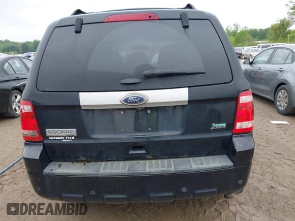 ✅ 2012 Ford Escape Limited • VIN: 1FMCU9EG3CKA54327 • Лот: 42309566. Опубликован ранее на IAAI с пробегом 229 946 миль. Бесплатный доступ к архиву аукционных продаж из США и подробный отчёт об истории автомобиля на DreamBid. Изображение 16.