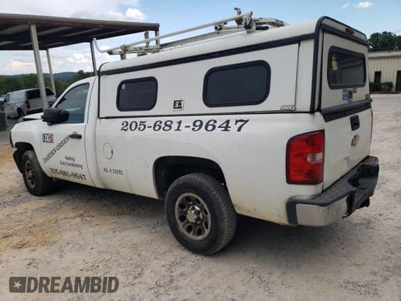 ✅ 2011 Chevrolet Silverado 1500 Work Truck • VIN: 1GCNCPEX1BZ466658 • Лот: 43174355. Опубликован ранее на Copart с пробегом 316 473 миль. Бесплатный доступ к архиву аукционных продаж из США и подробный отчёт об истории автомобиля на DreamBid. Изображение 2.