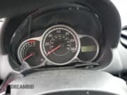 ✅ 2014 Mazda 2 Sport • VIN: JM1DE1KZ5E0182256 • Lot: 71729814. Wystawiony na Copart z przebiegiem Nie podano. Bezpłatny archiwum sprzedaży aukcyjnych z USA i szczegółowy raport historii pojazdu na DreamBid. Zdjęcie 9.