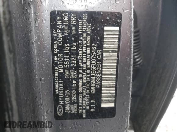 2015 Hyundai Genesis 3.8L with VIN KMHGN4JE6FU075462, listed as a Copart auction lot 82752175 with 195,968 mi miles and Clean title. Bid and sale history available at DreamBid. Image 12.