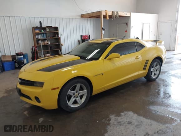✅ 2011 Chevrolet Camaro 1LT • VIN: 2G1FB1ED8B9112777 • Лот: 42841155. Опубликован ранее на IAAI с пробегом 150 858 миль. Бесплатный доступ к архиву аукционных продаж из США и подробный отчёт об истории автомобиля на DreamBid. Изображение 17.