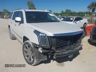 ✅ 2018 Cadillac Escalade ESV Premium Luxury • VIN: 1GYS3JKJ9JR167878 • Lot: 41739565. Wystawiony na IAAI z przebiegiem 158 230 mil. Bezpłatny archiwum sprzedaży aukcyjnych z USA i szczegółowy raport historii pojazdu na DreamBid. Zdjęcie 1.