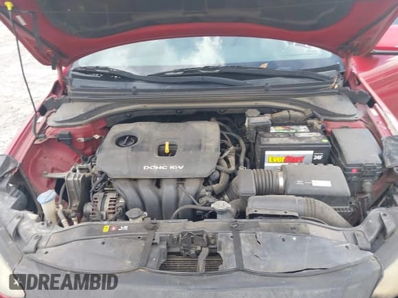 ✅ 2017 Hyundai Elantra SE • VIN: KMHD84LF1HU263700 • Lot: 42960087. Wystawiony na IAAI z przebiegiem 230 748 mil. Bezpłatny archiwum sprzedaży aukcyjnych z USA i szczegółowy raport historii pojazdu na DreamBid. Zdjęcie 10.