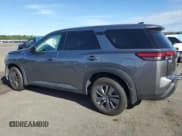 ✅ 2024 Nissan Pathfinder S • VIN: 5N1DR3AC3RC288685 • Lot: 68927125. Wystawiony na Copart z przebiegiem 16 213 mil. Bezpłatny archiwum sprzedaży aukcyjnych z USA i szczegółowy raport historii pojazdu na DreamBid. Zdjęcie 2.