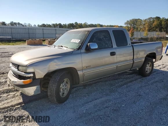 ✅ 1999 Chevrolet Silverado 1500 LS • VIN: 2GCEC19V8X1129832 • Лот: 82515275. Опубликован ранее на Copart с пробегом 186 064 миль. Бесплатный доступ к архиву аукционных продаж из США и подробный отчёт об истории автомобиля на DreamBid. Изображение 1.