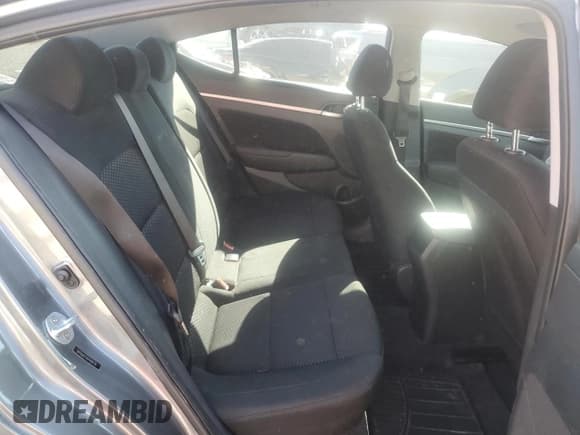 ✅ 2019 Hyundai Elantra Value Edition • VIN: 5NPD84LF3KH408726 • Lot: 92204965. Listed on Copart with 142,038 mi. Free auction sales archive from the USA and detailed vehicle history report at DreamBid. Image 10.